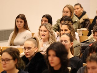 2025-12-05 19-16-02.jpeg